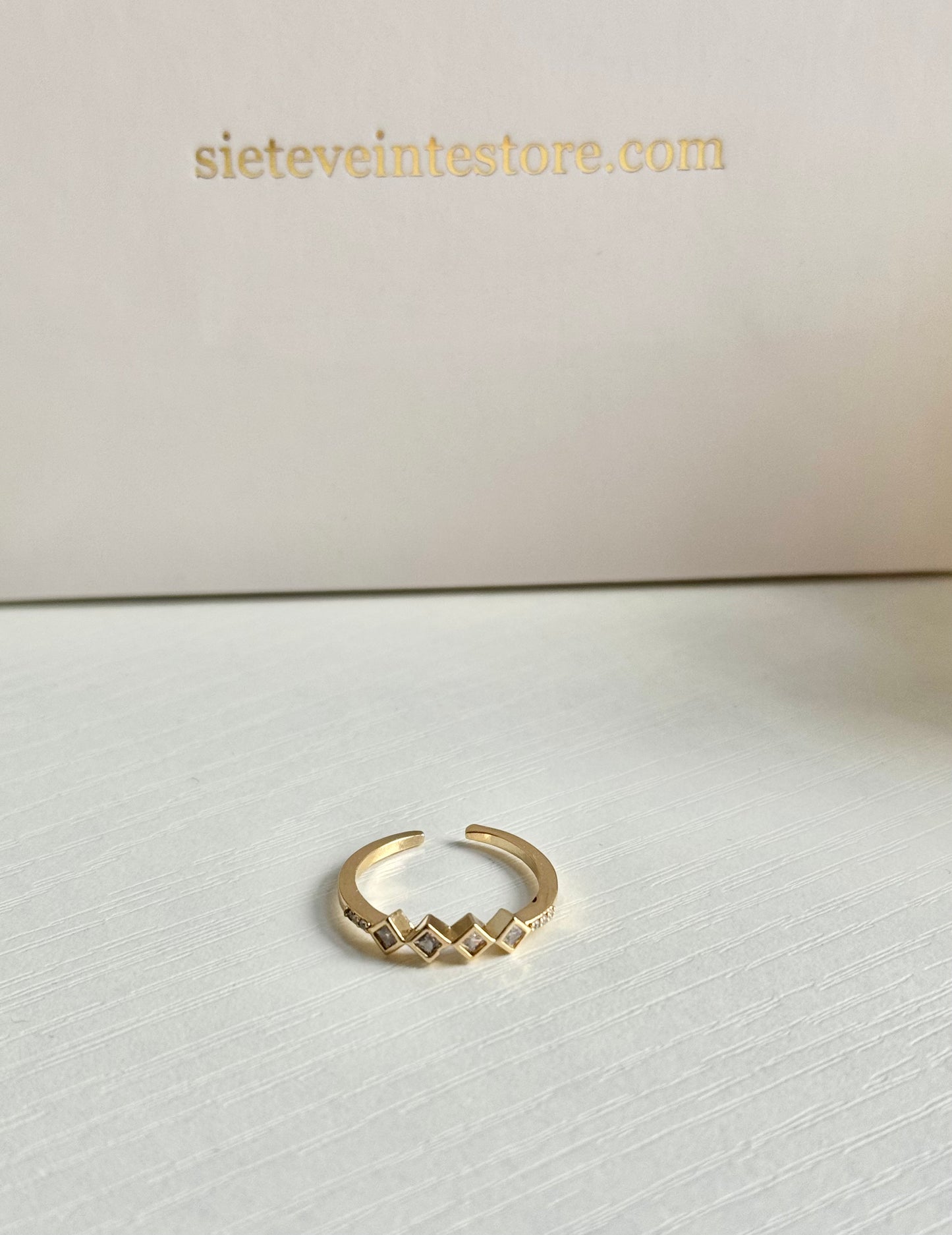 Zic Zac Ring